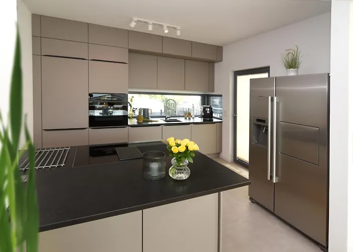 Petit 69 - Am Hainer * Neukieritzsch